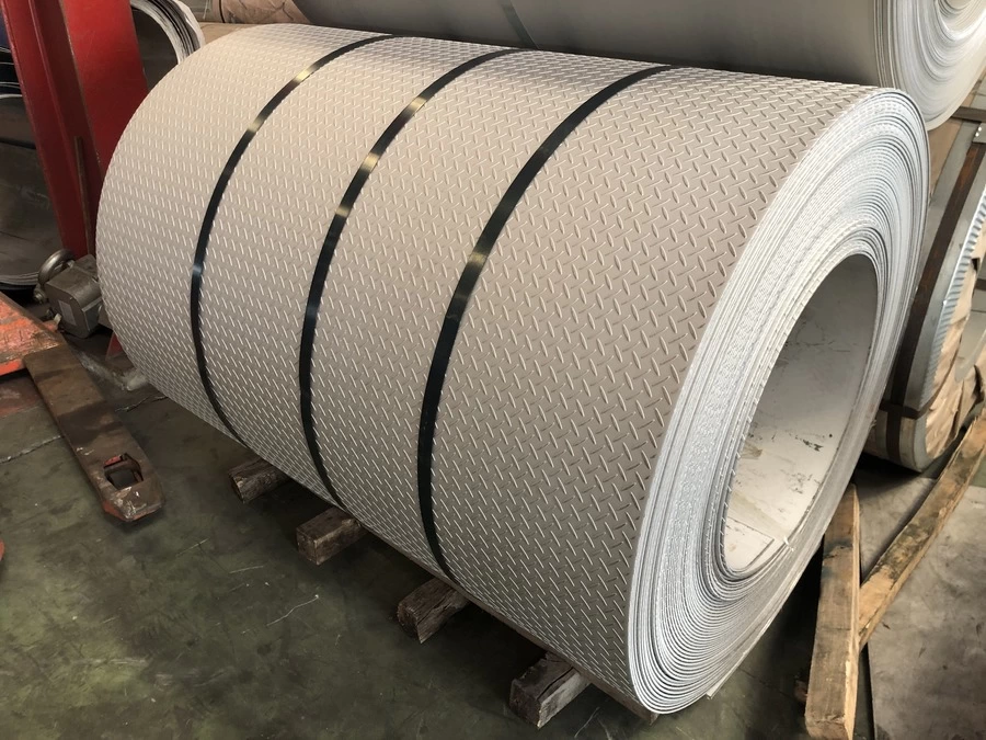 Cuộn Inox 304 chống trượt đúc